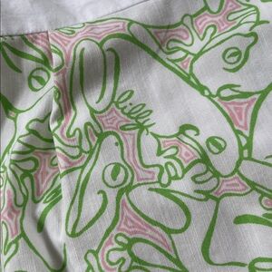 RARE Lilly Pulitzer Pink Green Frogs Maize Print all cotton v neck fitted frock